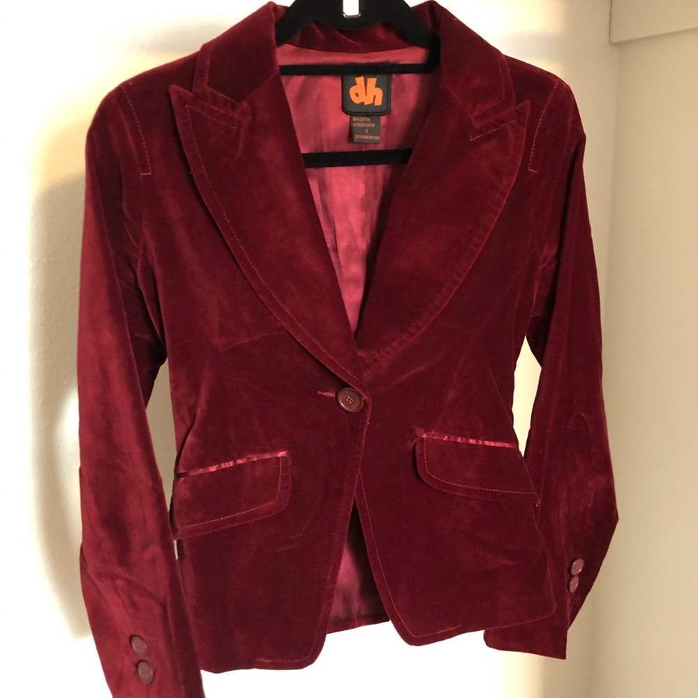 Burgundy Velvet Dollhouse Blazer❣️